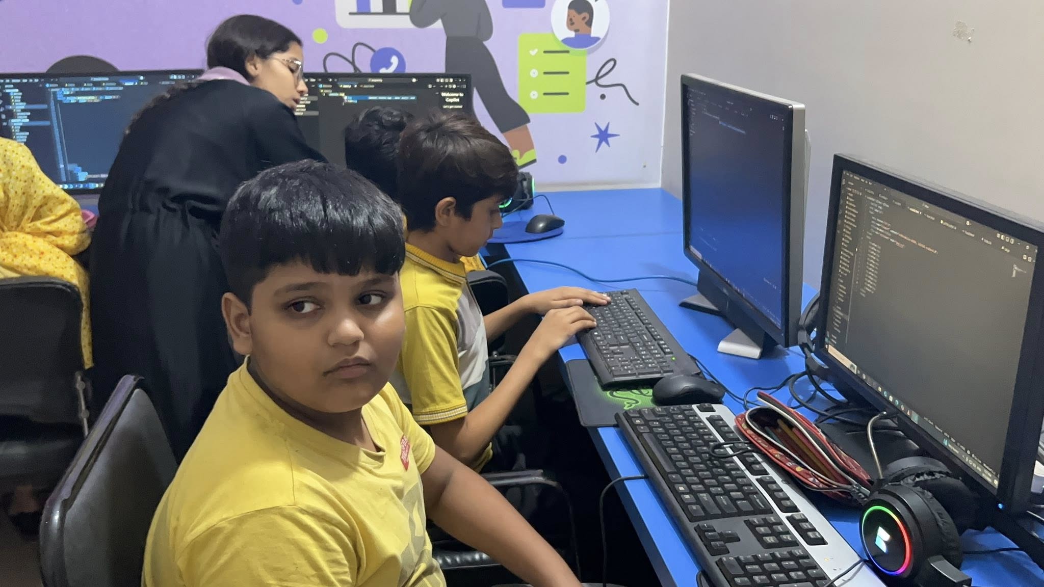 Students in IT lab